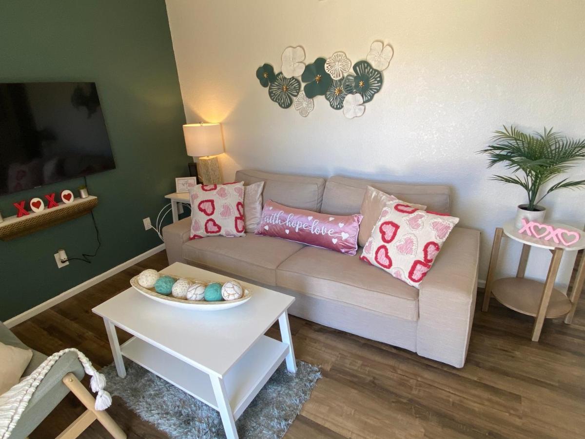Contemporary 2-Bedroom Rental Unit Eagle Pass Exterior foto
